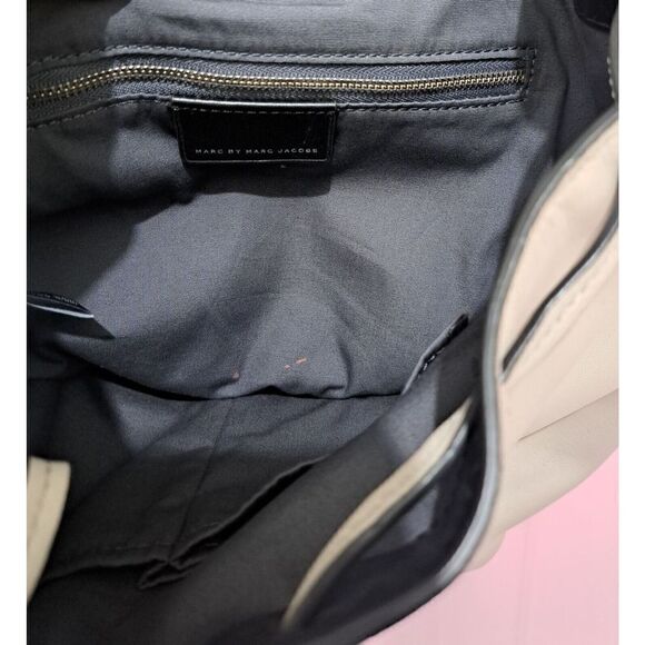 Marc Jacobs Cream Backpack - Picture 6 of 9